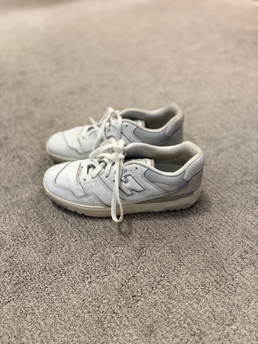 New Balance Women's White and Light Gray Sneakers - 550 Style